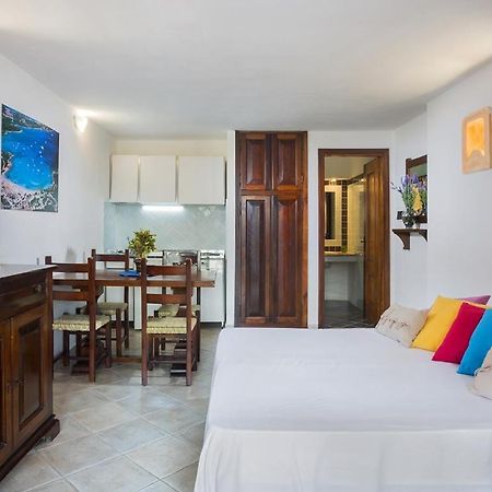 Residence Bougainvillae Liscia di Vacca Esterno foto