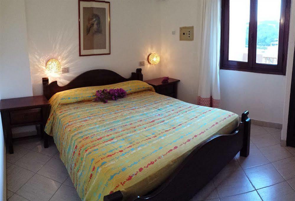 Residence Bougainvillae Liscia di Vacca Esterno foto