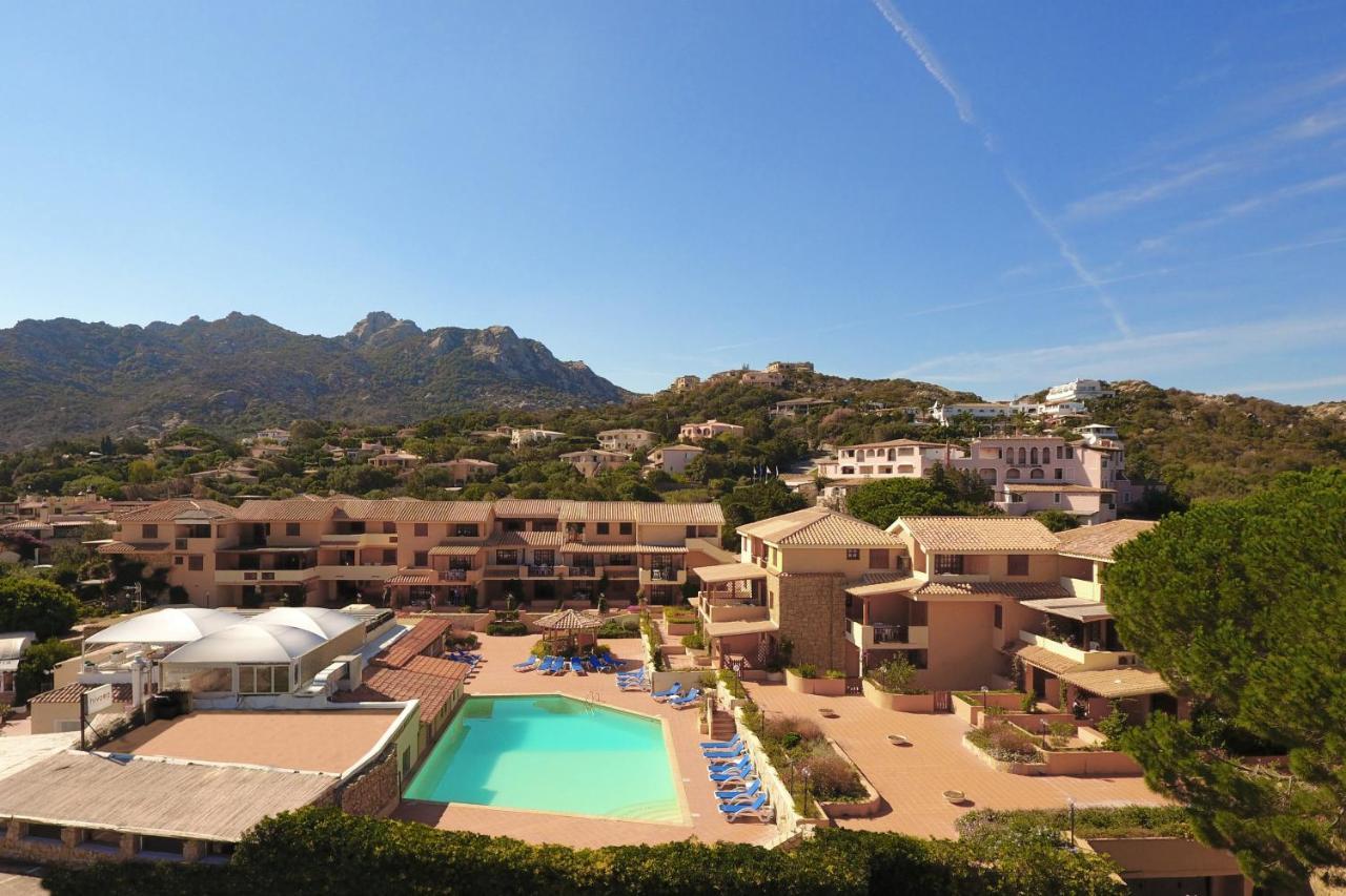 Residence Bougainvillae Liscia di Vacca Esterno foto
