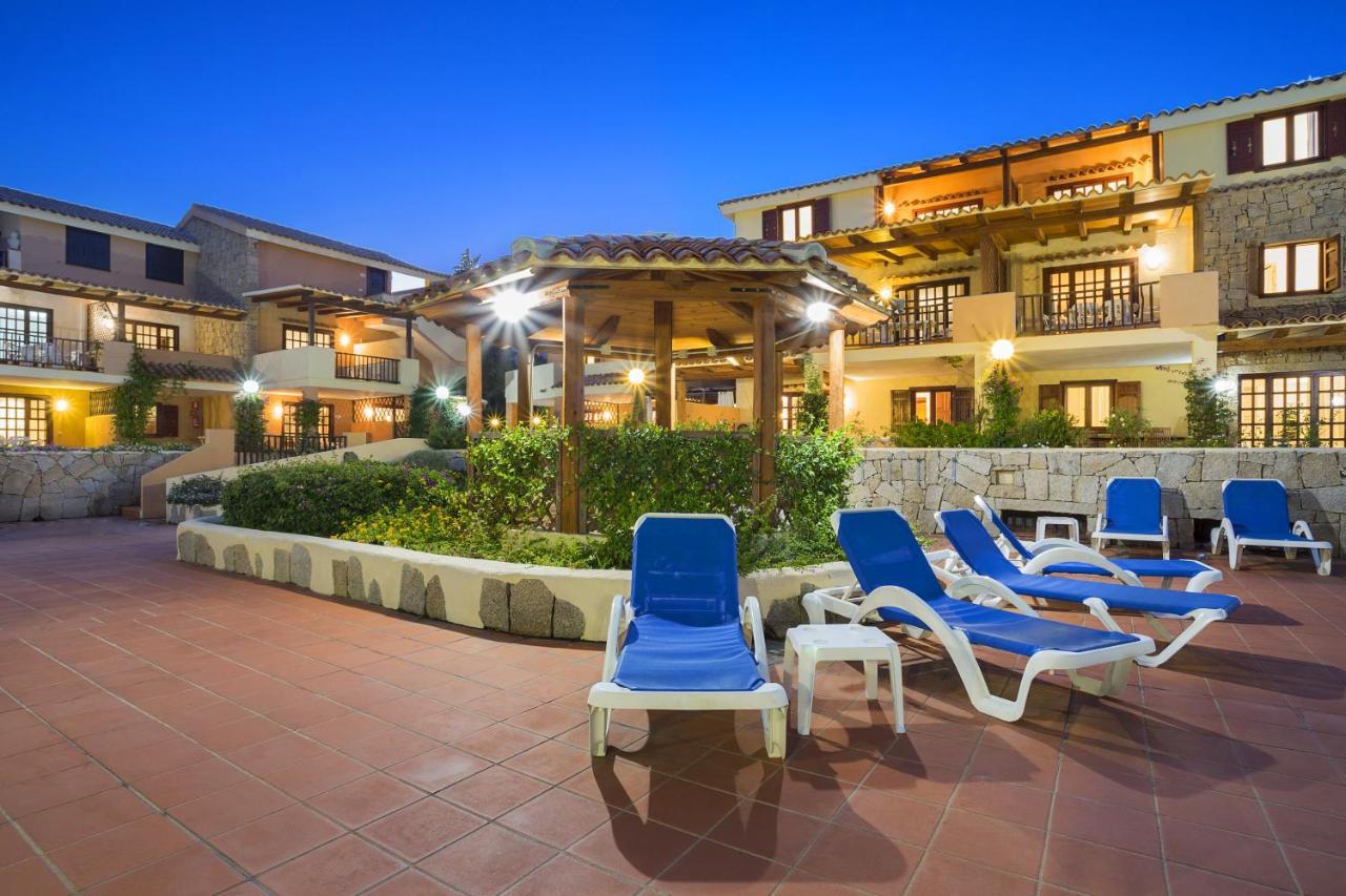 Residence Bougainvillae Liscia di Vacca Esterno foto