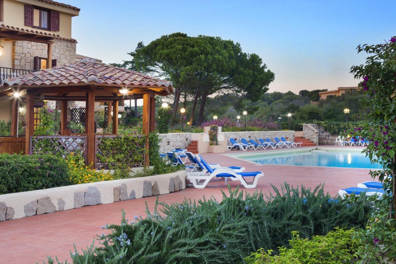 Residence Bougainvillae Liscia di Vacca Esterno foto