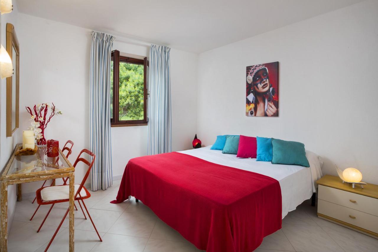 Residence Bougainvillae Liscia di Vacca Esterno foto